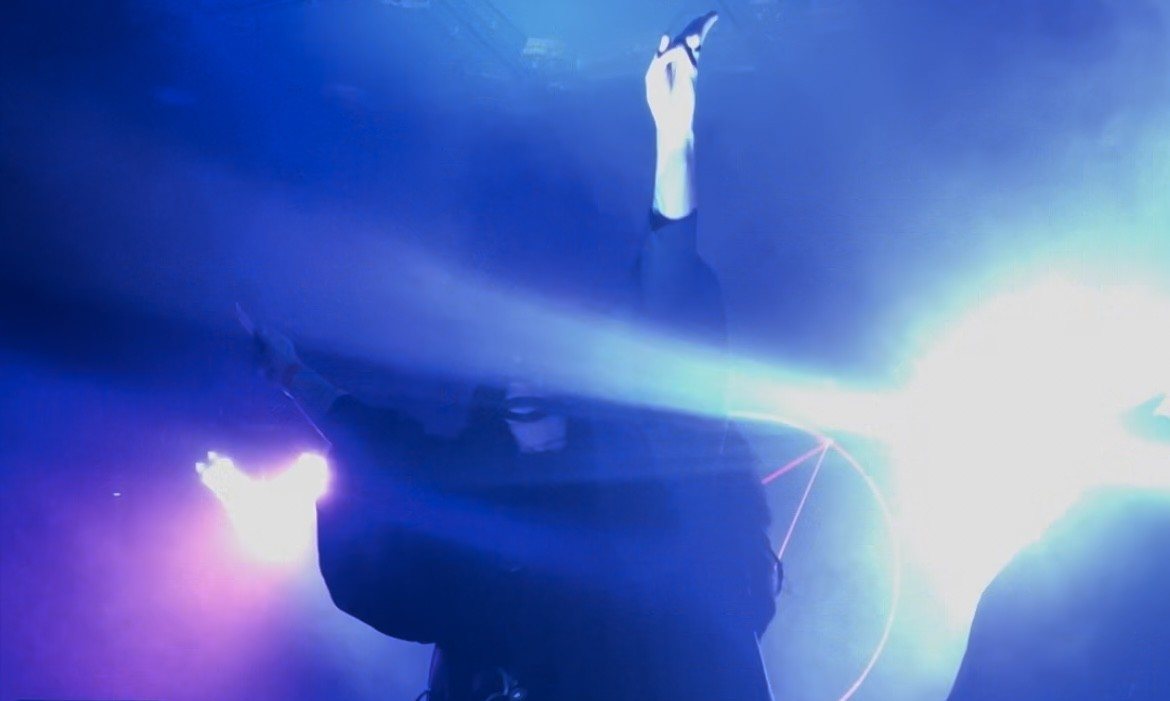 The Magician Reversed — live